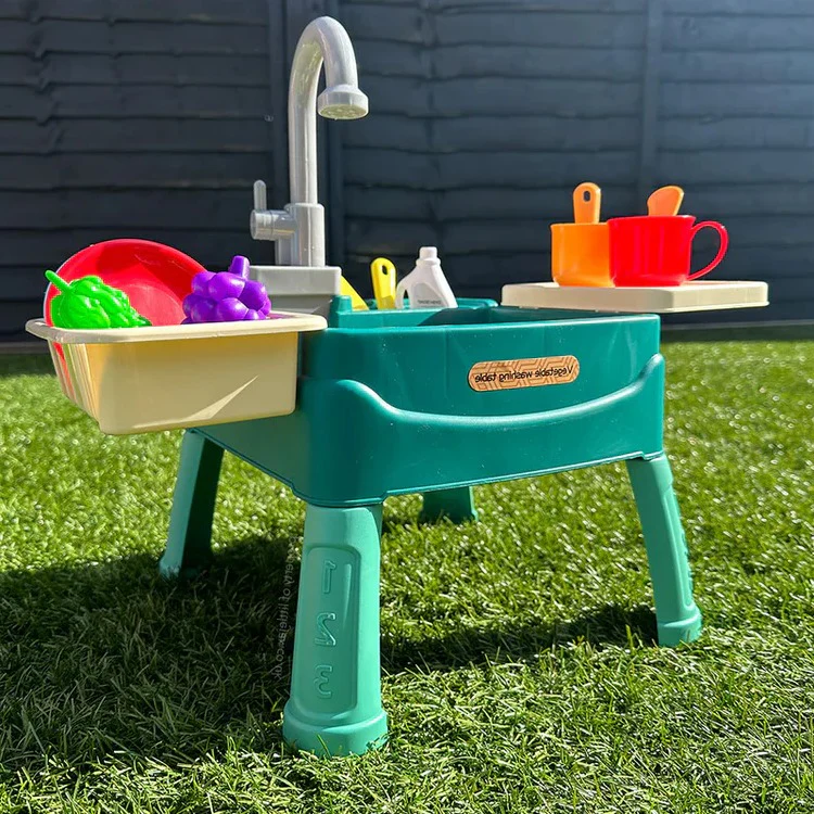 Children’s Play Kitchen with Flowing Water Feature - Image 6